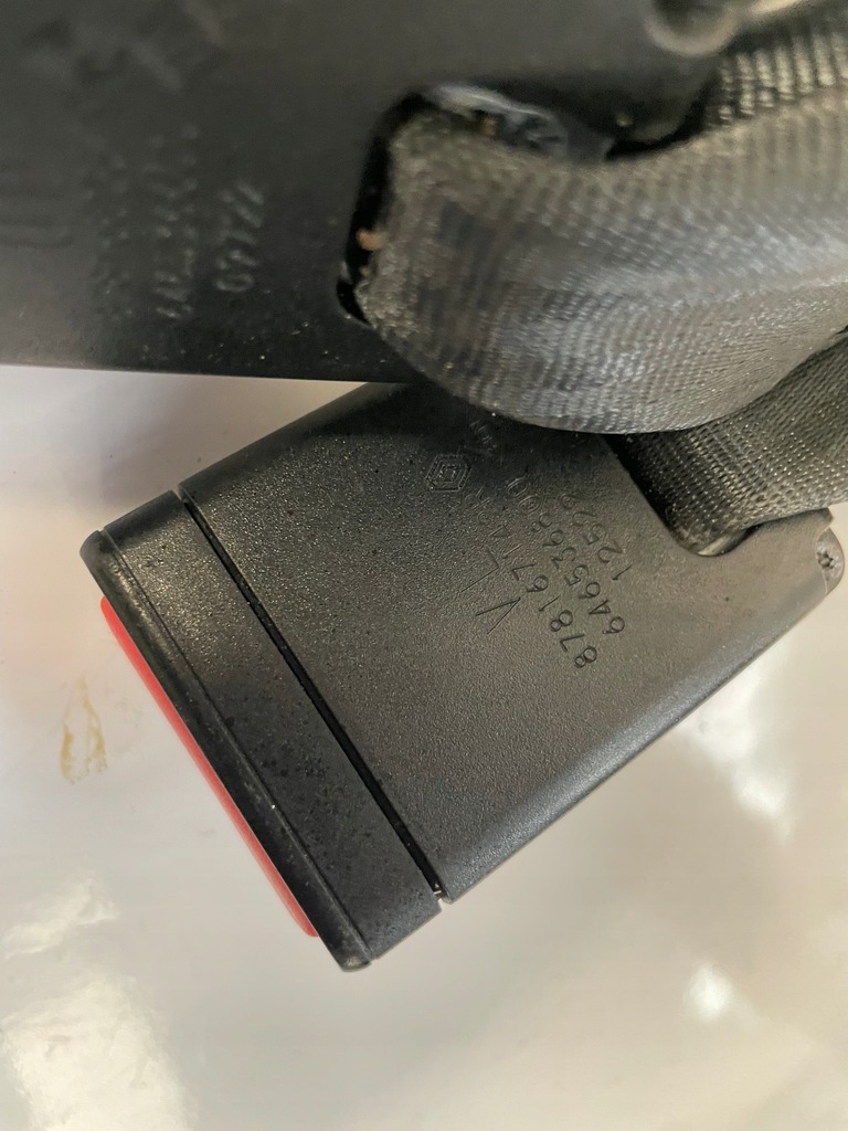 фото №6, Renault arkana 1.3 tce 22 клипса поперечина задняя 878168084r 878167142r