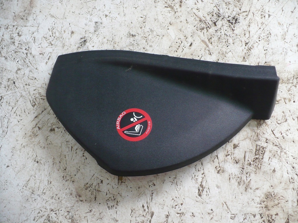 фото №1, Защита панели консоли правая eu mercedes cls c218