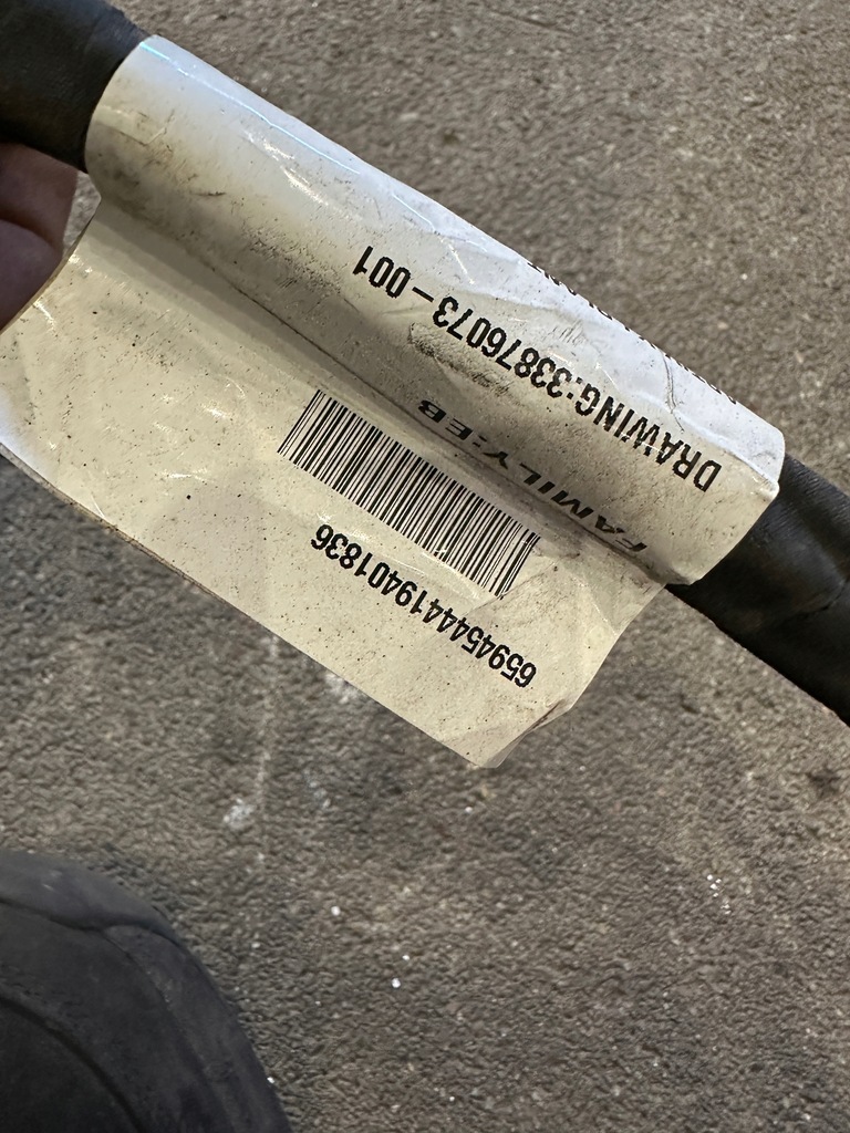 фото №7, Polestar 2 комплектная электропроводка отсек двигателя