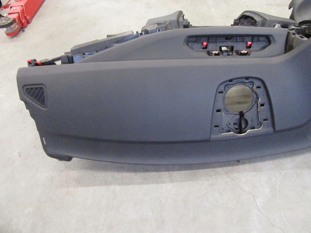 Панель приладів приладова панель приладів bmw f15 x5 європа подушка безпеки head up hud Ціна