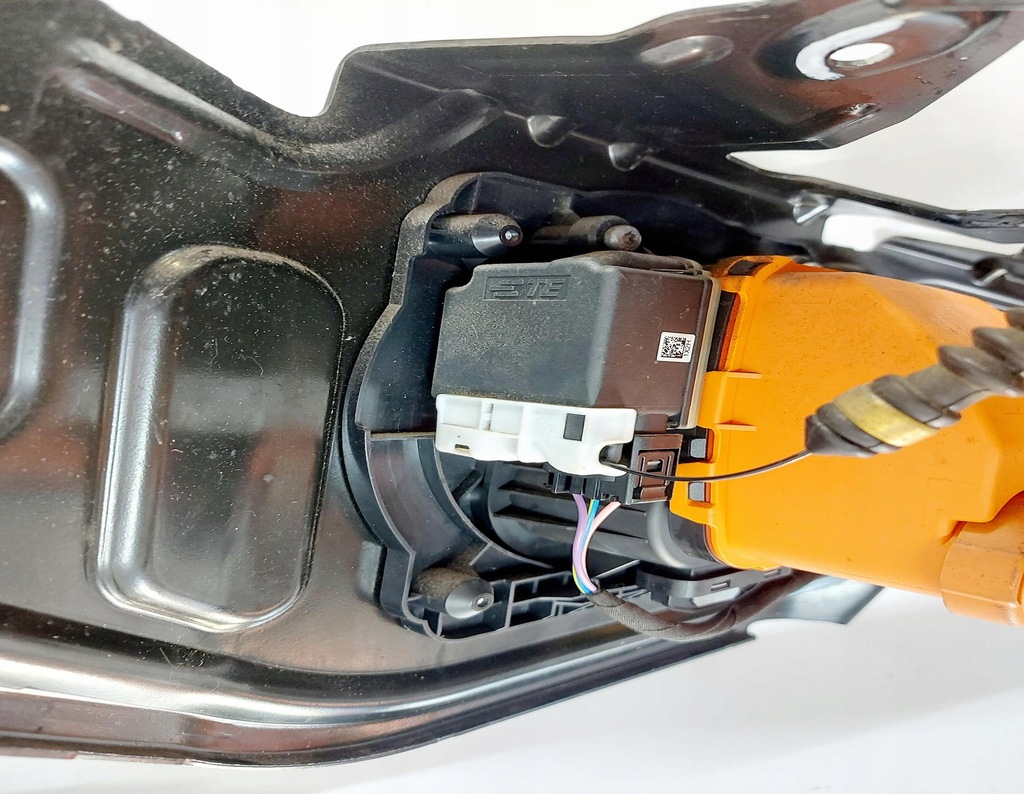 фото №8, Mercedes eqc n293 w293 21r. роз'єм заряджання шланг a2935450240