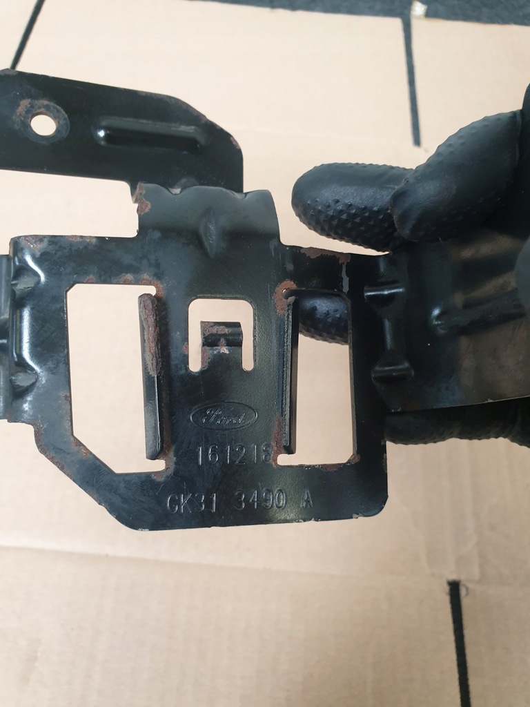 фото №5, Заливна горловина оливи ford transit mk8