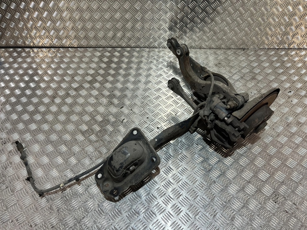 фото №1, Поворотний кулак задня ліва audi a3 8v 12-