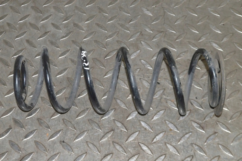 фото №1, Seat leon iv 2020 права сторона пружина задня