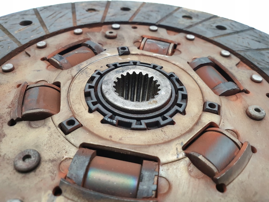 фото №12, Hyundai accent 1.5 crdi повний зчеплення комплект