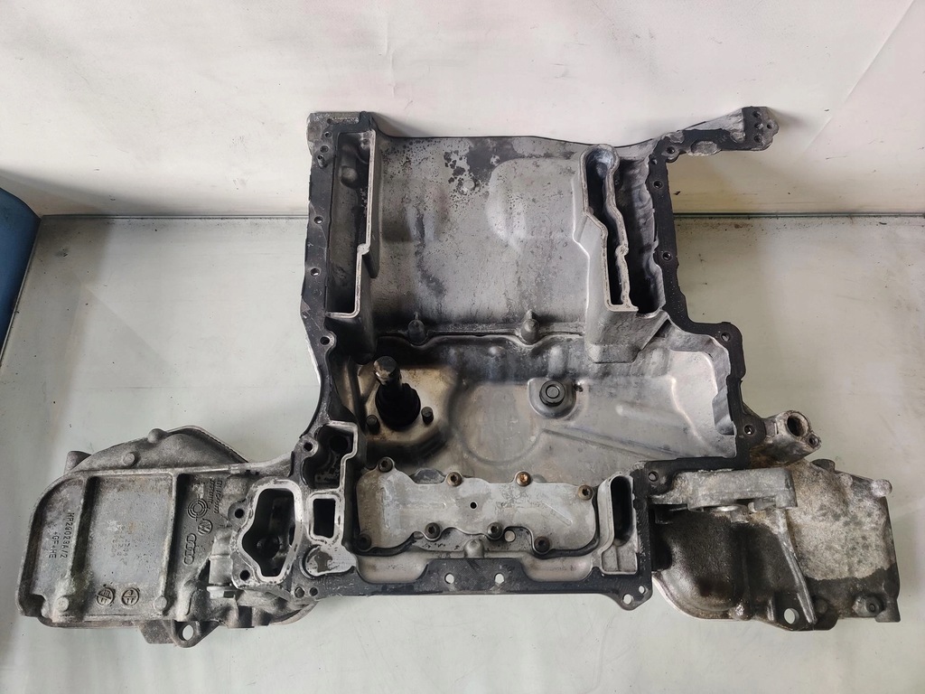 фото №9, Піддон масляна 079103805n cyc 4.0 v8 bentley continental gt s 2012-2018