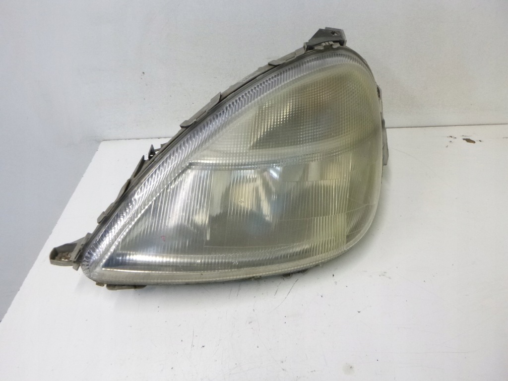 Купити Лампа передня mercedes benz a w168 02r.