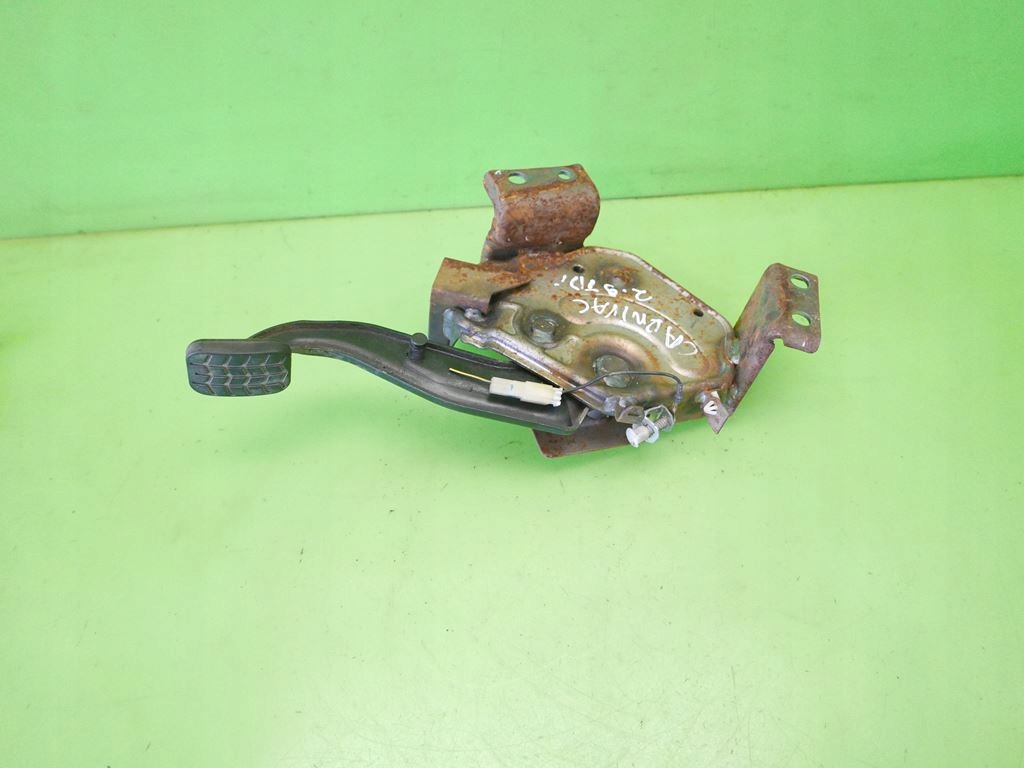 фото №8, Педаль тормоза ручного kia carnival i 2.9tdi 99-01