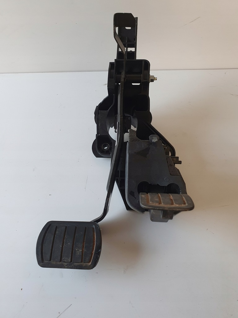 фото №1, Opel grandland x педаль газа тормоза автоматическая коробка передач eu