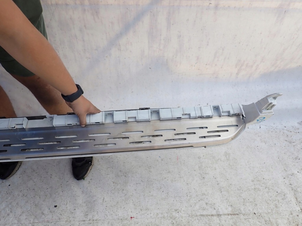 фото №5, Volvo xc90 ii 15- молдинг порог подножка левый led