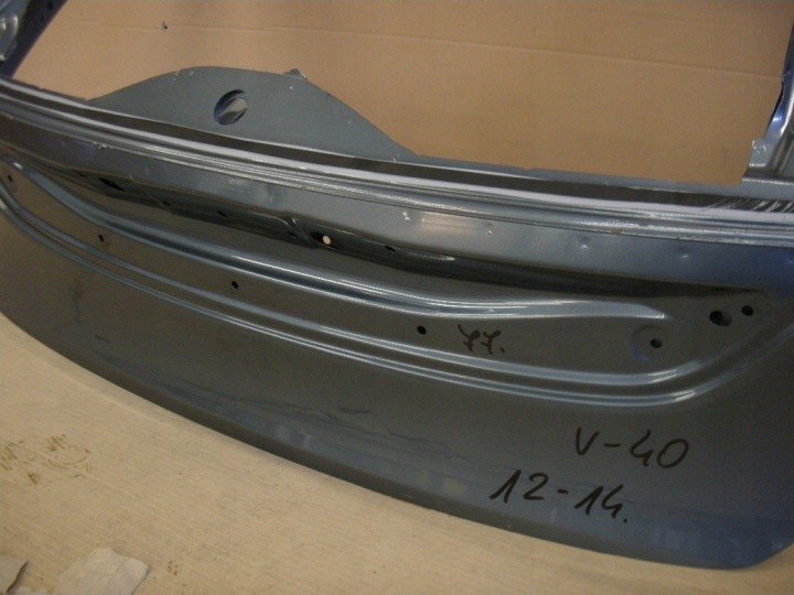 фото №3, Volvo v-40 2012 крышка багажника задняя
