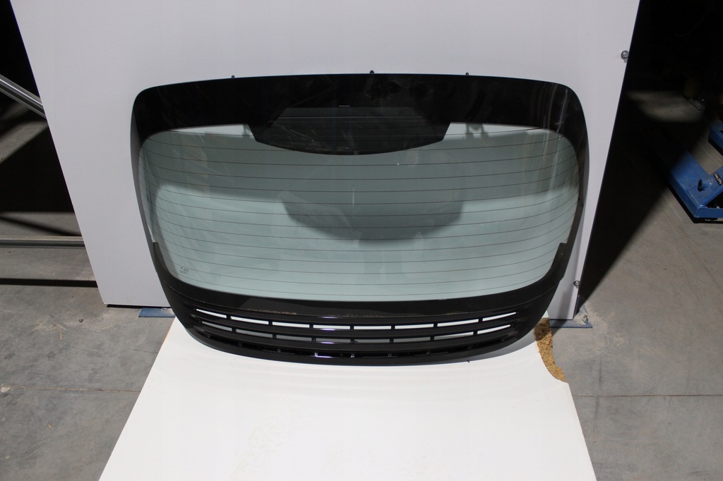 фото №1, Alpine a110 стекло задняя oryg