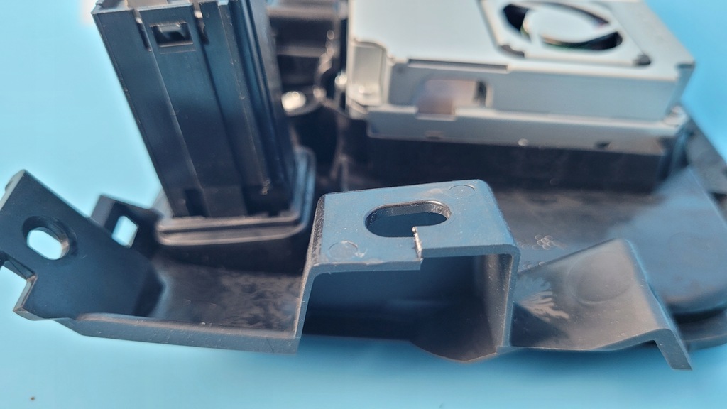 фото №12, Toyota corolla e21 23r зарядное устройство индукционная 861c0-02080