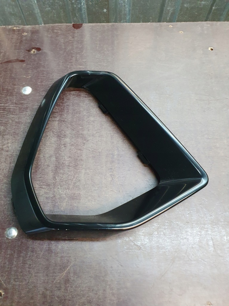 Купить Audi оригинальный номер 83a853054a