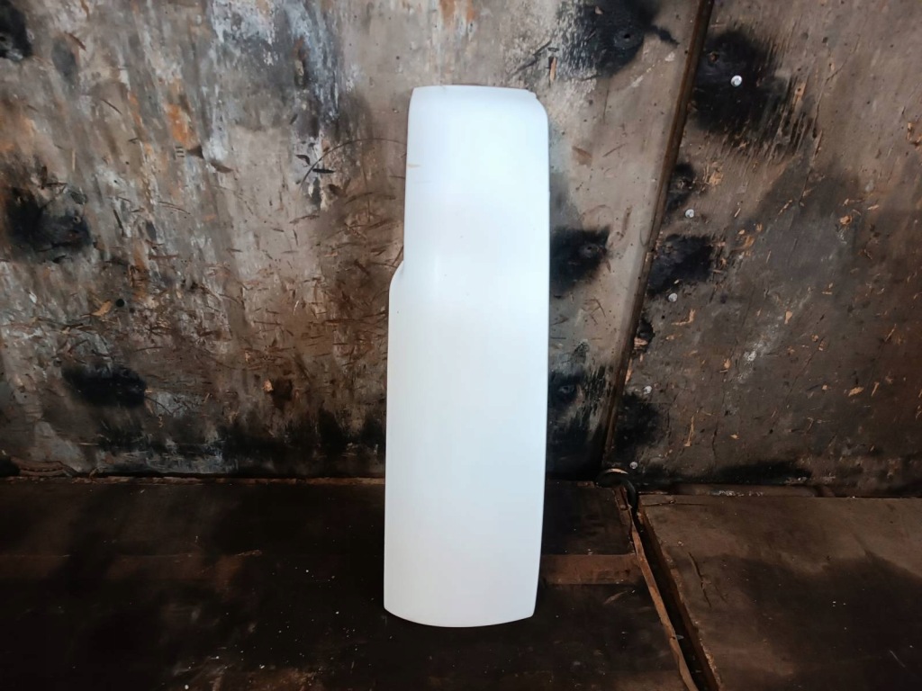 Купити Облицювання вітровик кутик лівий + правий renault premium