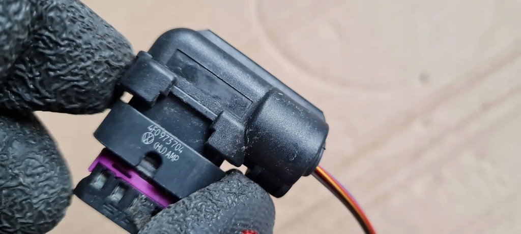 фото №6, A5 8w штекер колодка соединитель 4f0973704 a4 b9 8w q5 vw audi