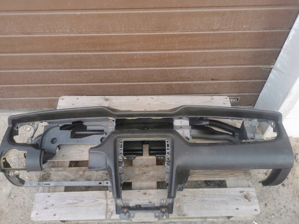 фото №1, Приборная панель консоль приборная панель ford mustang v lift 2011