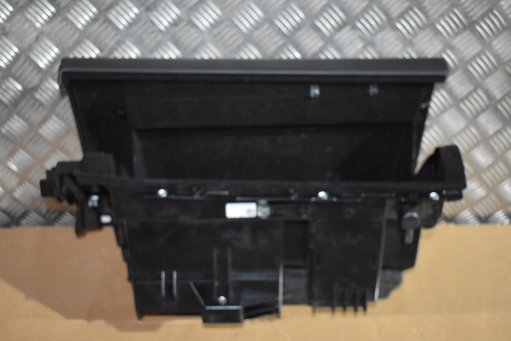 Ідеальний бардачок пасажира porsche panamera 971 1 Київ