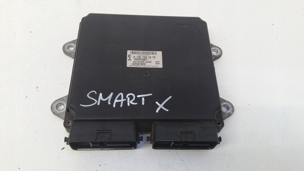 фото №1, Бортовой компьютер двигателя 1351501979 smart forfour