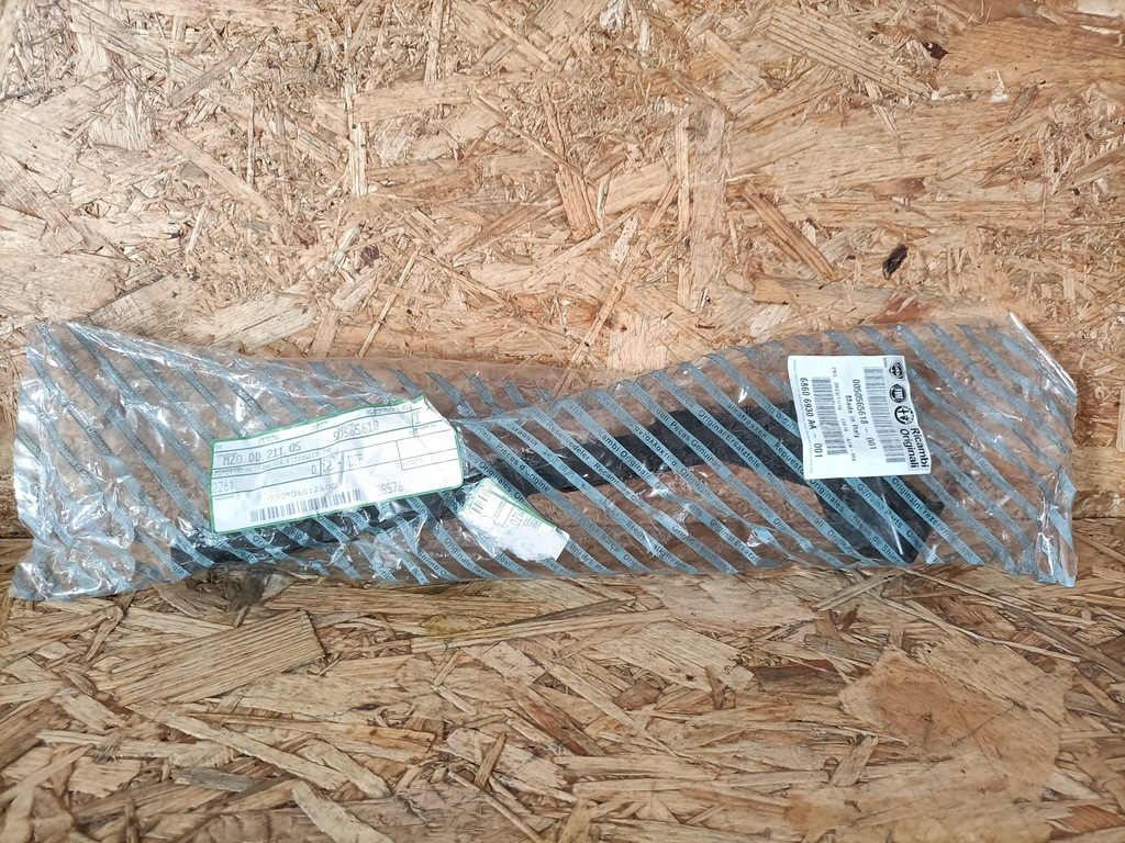 фото №1, Alfa romeo tonale dodge hornet направляющая кронштейн бампер правый задняя 68606930aa