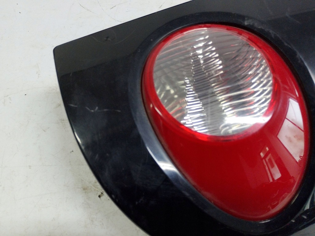 фото №3, Smart forfour i лампа правий задня a4548201164 europa