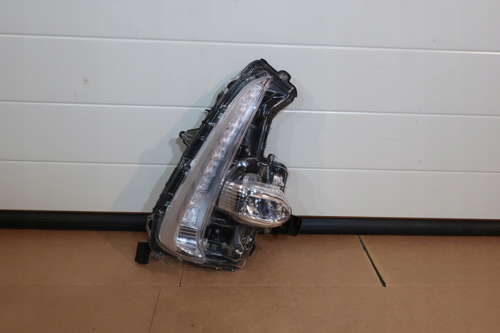 фото №1, Протитуманна фара, led поворотник drl toyota prius prime