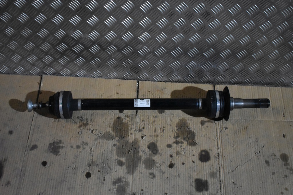 фото №1, Idealna привідний вал задня права bmw f90 1