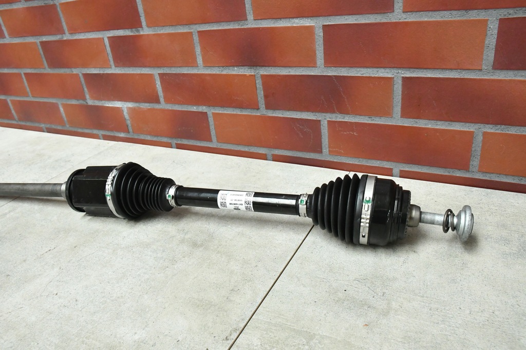 фото №12, Поворотный кулак правая перед передняя приводной вал правая амортизатор bmw 5 g60 g61 7596km