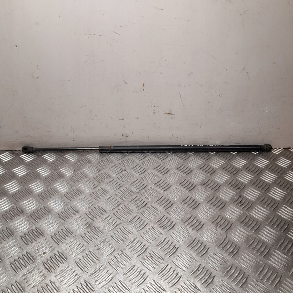 Купити Пружина газова tesla model s 2015 6006608