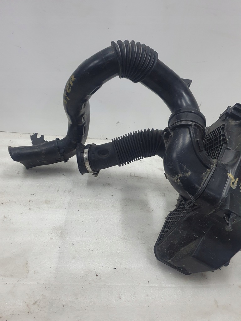 фото №3, Корпус фільтра повітря renault duster