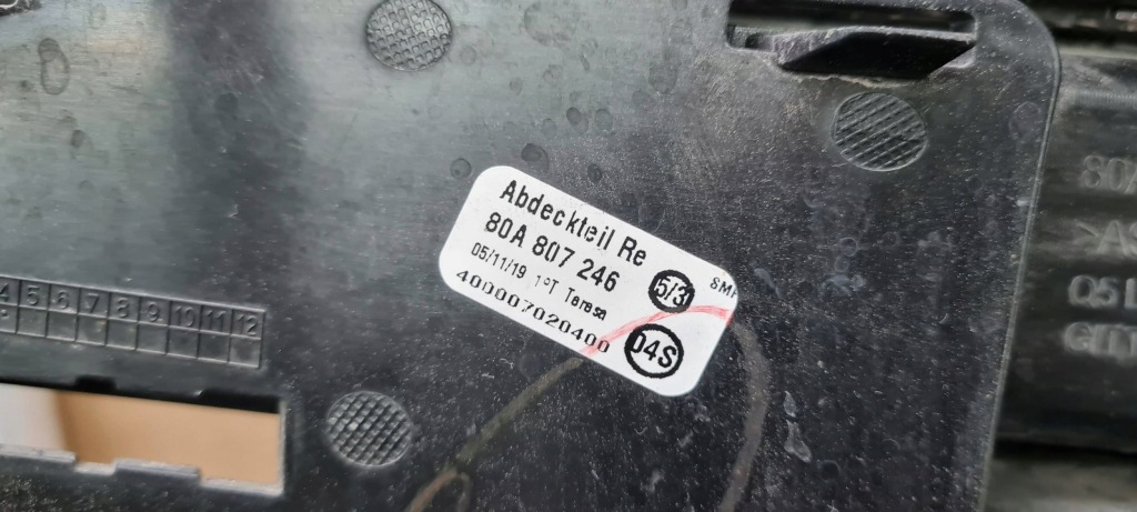 Купить Q5 80a решётка бампера правая правый  перед 80a807680ab