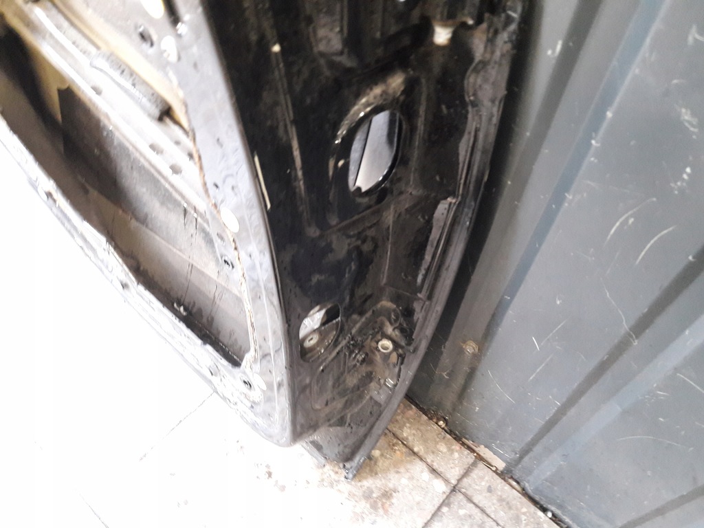 фото №9, Дверь левый задняя alfa romeo 159 c403 чёрный