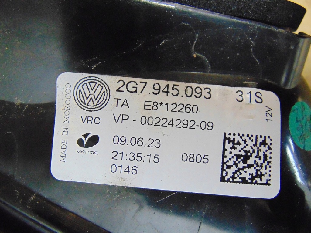 фото №16, Накладка крышки багажника лампы led vw taigo 2g7945093