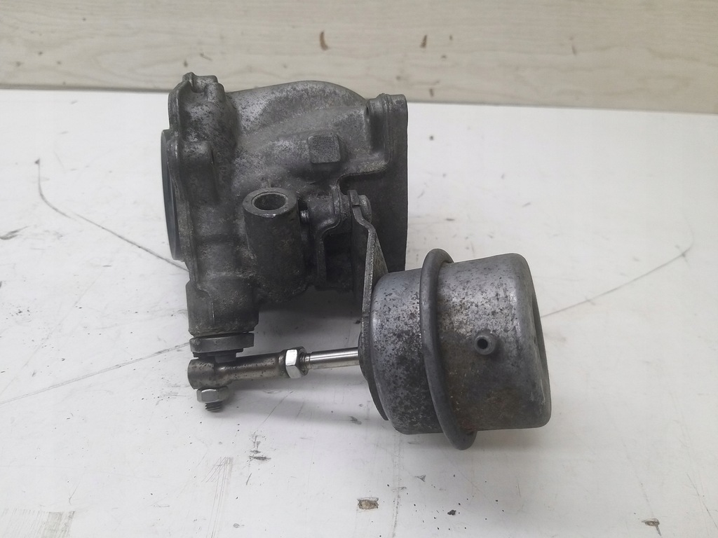 фото №9, Дросельна заслінка клапан актуатор турбіни 3.0 d td 306dt jaguar xf i x250 xj 1043810s02