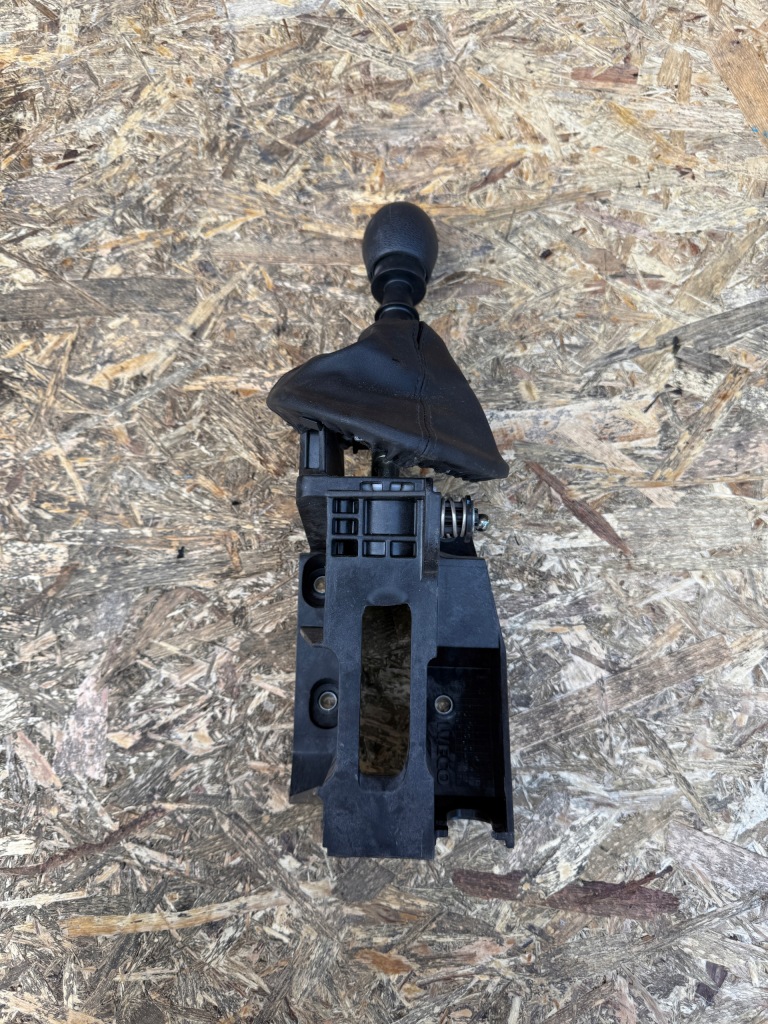 фото №1, Домкрат коробки передач iveco daily 5801283904k