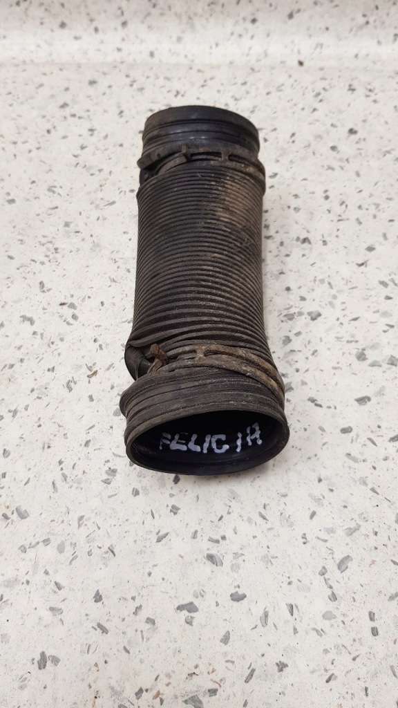 фото №2, Wąż труба воздухозаборник воздуха skoda felicia lift 1.6 8v