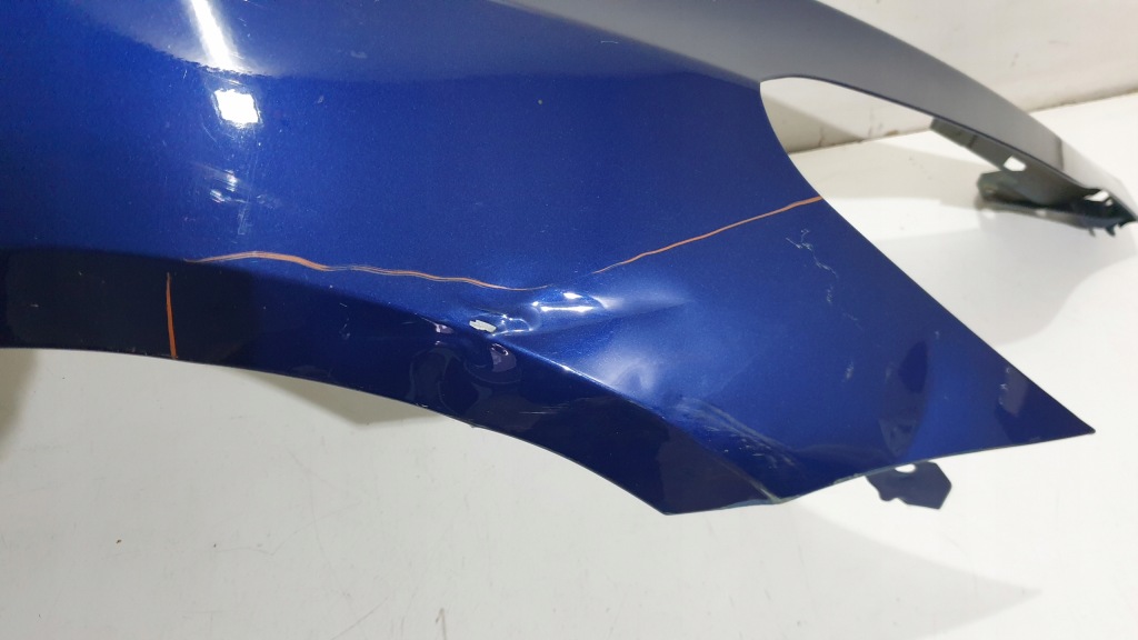 Купити Крило правий перед tesla model 3 1091093-f