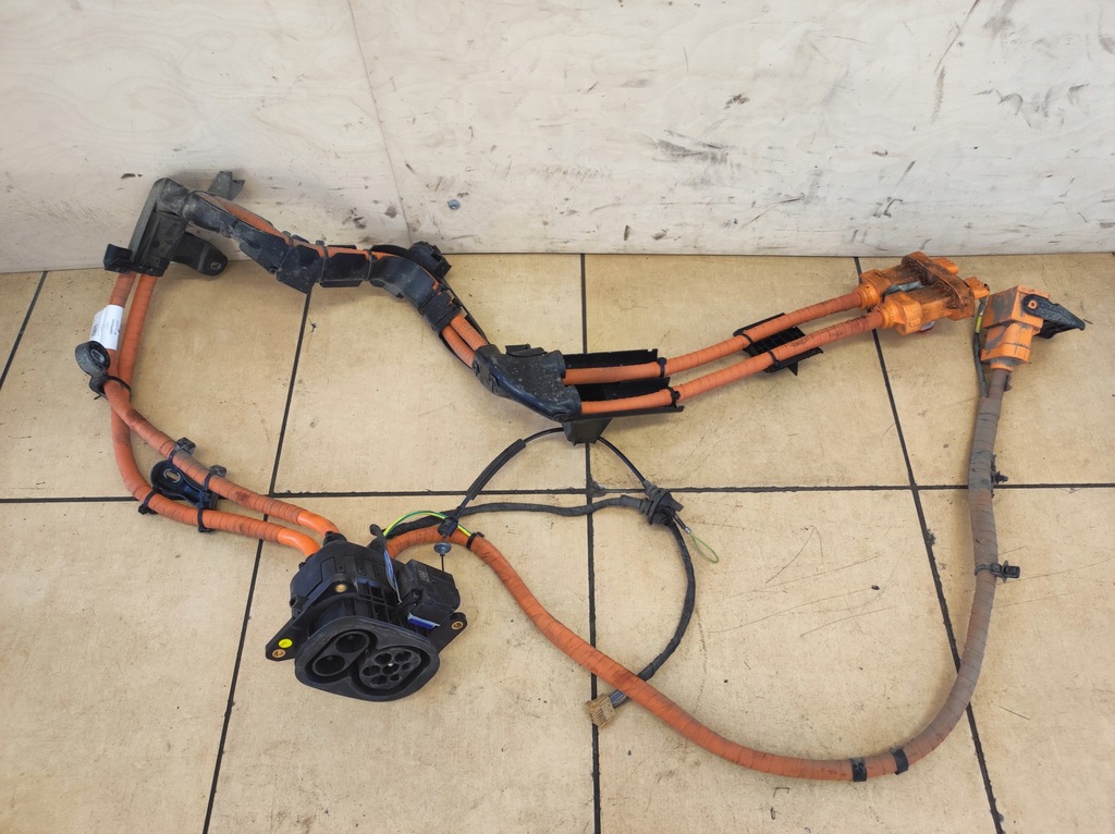 фото №1, Роз'єм зарядний пристрій кабель заряджання vw id3 id.3