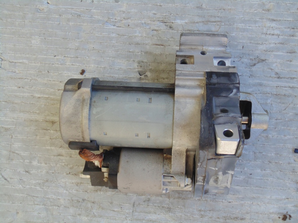 фото №1, Стартер 8570846 bmw 1 f20 2017r.