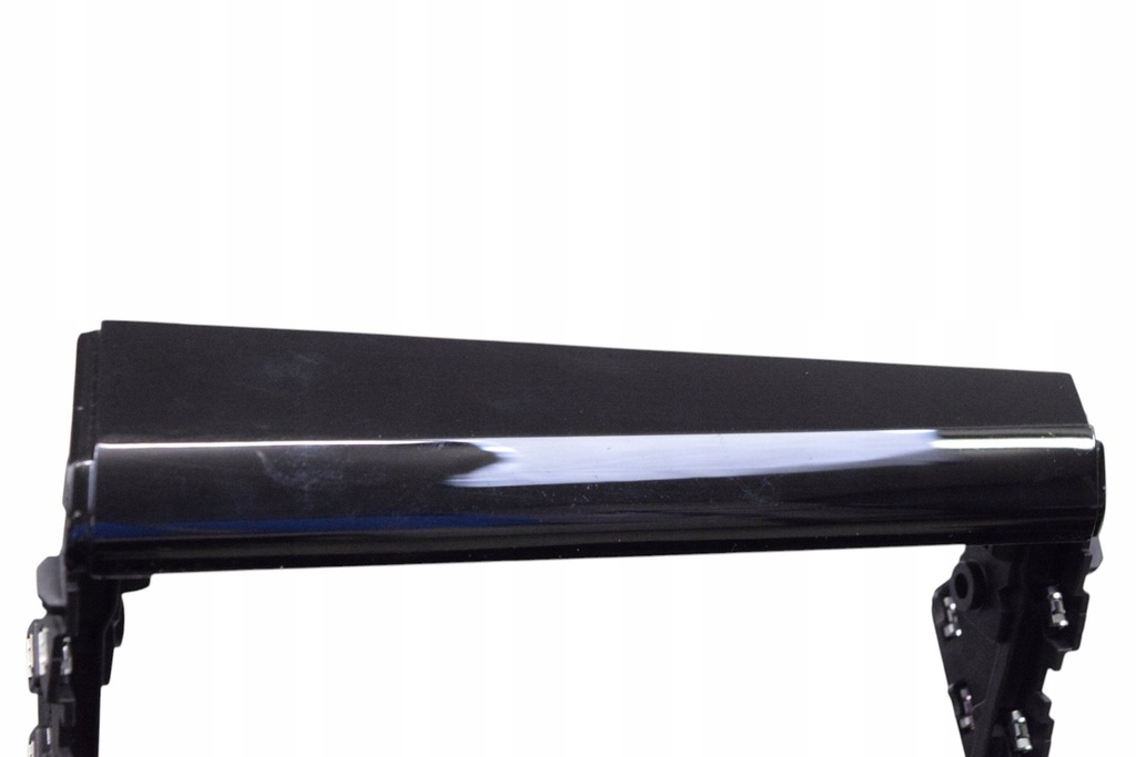 фото №5, Audi e-tron gt 2022 рамка бардачка панелі приладової панелі