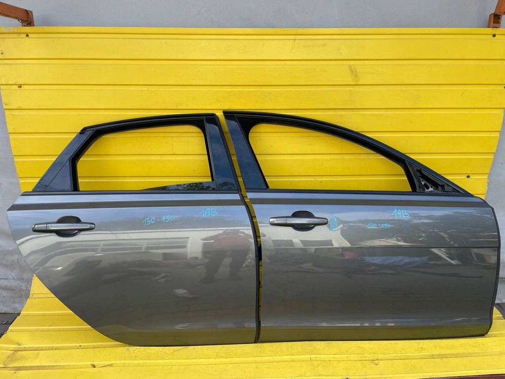 фото №1, Jaguar xf x260 дверь перед задняя правое 1ab sedan