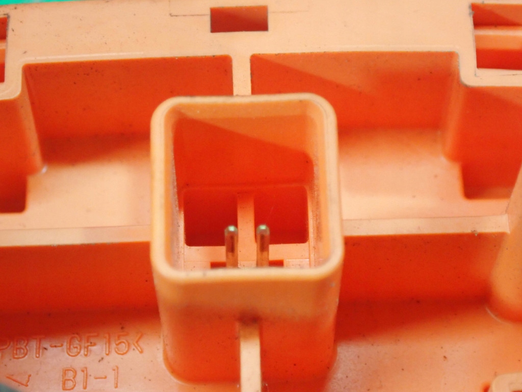 фото №5, Renault kangoo z.e. ze ii iii 13- предохранитель сервисный аккумулятора 297c13na0b