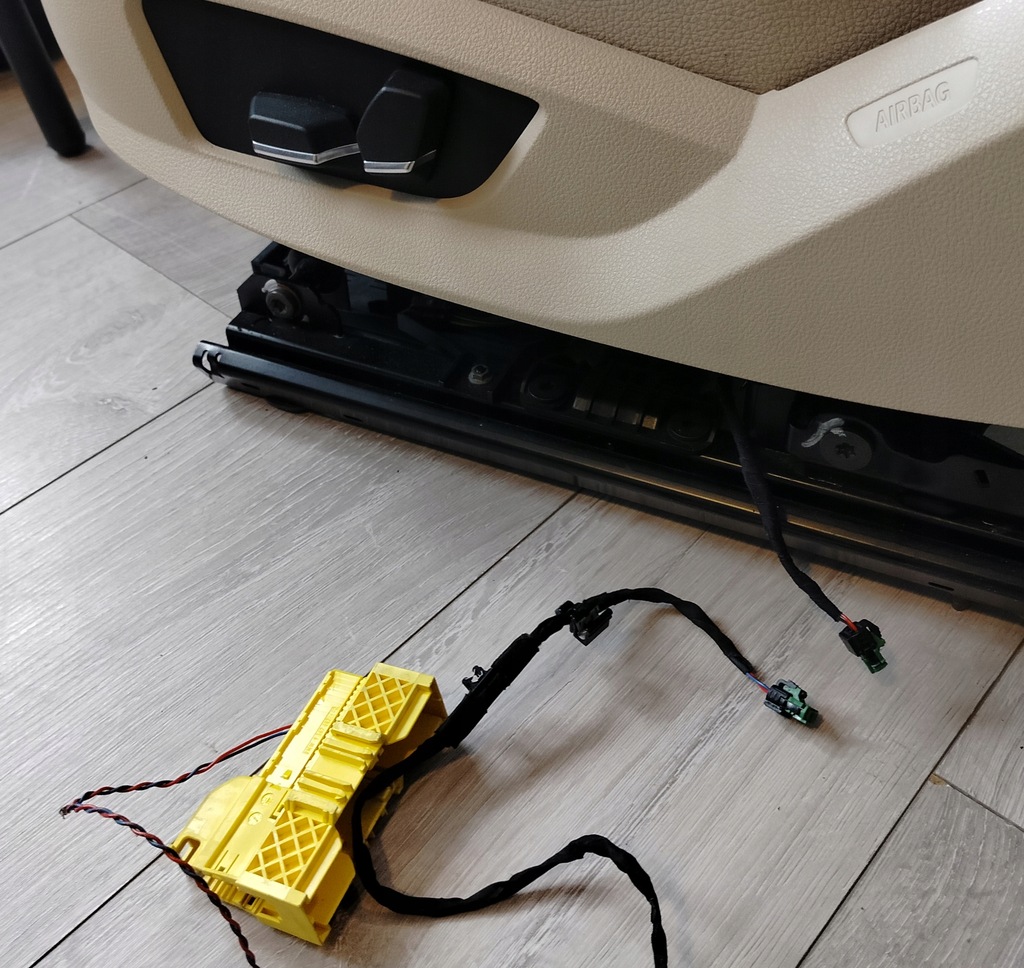 фото №11, Панель керування джгут сидіння правий bmw f10 f11 eu