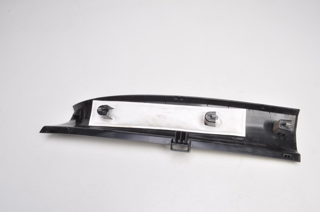 фото №8, Volvo xc60 ii защита стойка пластик правый 31425702