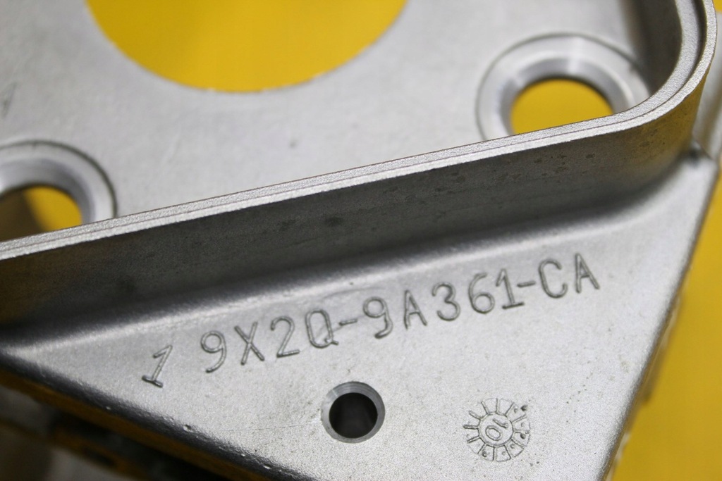 фото №7, Кронштейн насоса уприскування jaguar xf s-type 9x2q9a361ca