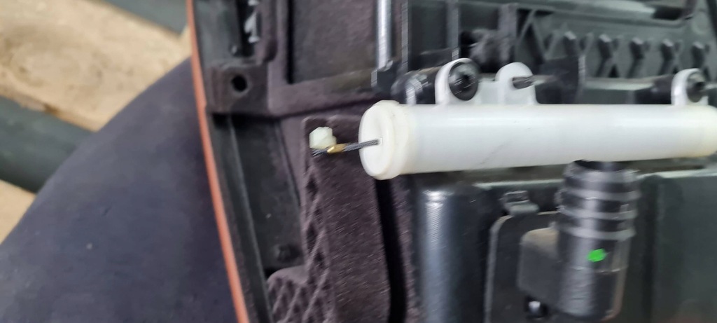 фото №10, Maserati quattroporte vi бардачок панелі приладової панелі пасажира 670010224