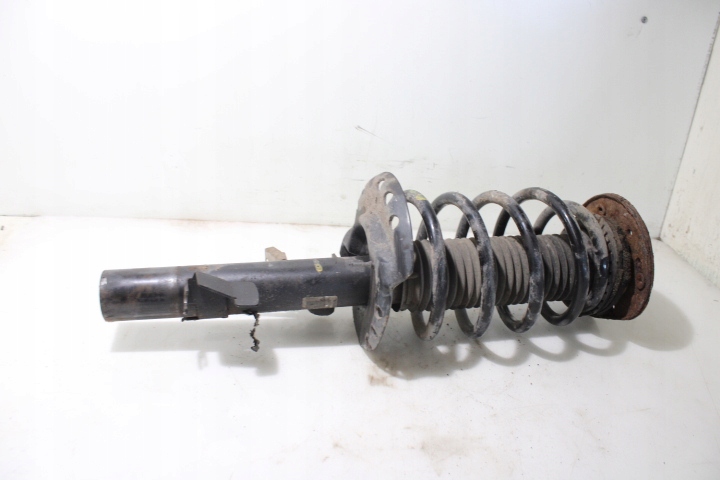 фото №3, Амортизационная стойка правый перед volvo v70 iii 2.4d