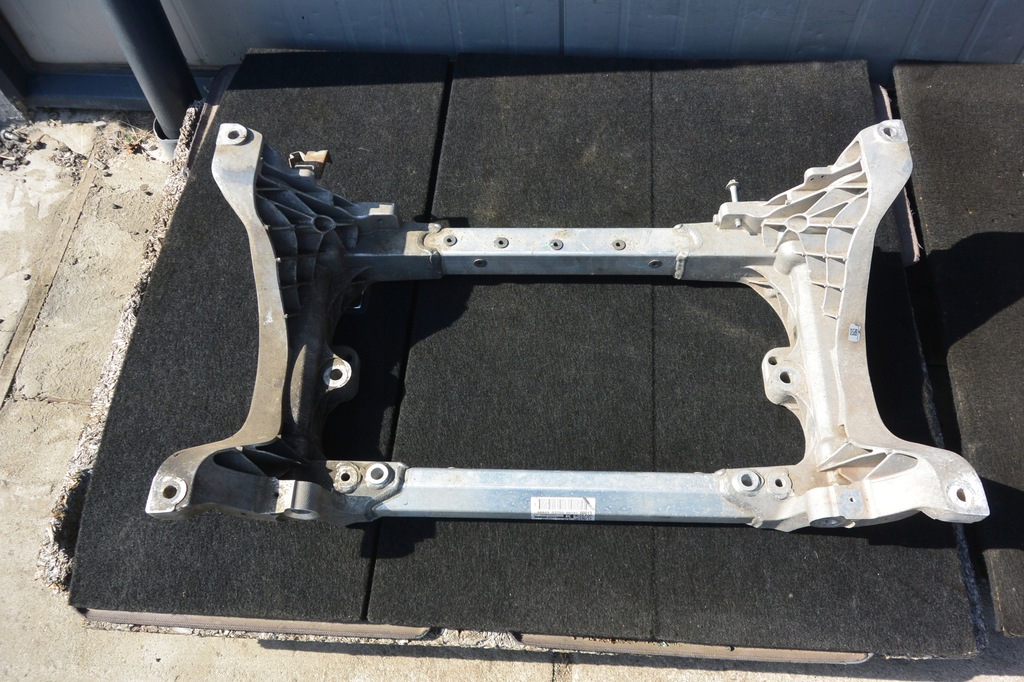 фото №8, Балка підрамник перед maserati quattroporte vi ghibli iii 2wd rwd