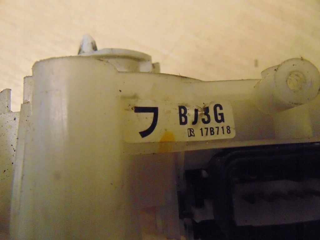 фото №5, Перемикач вимикач комбінований mazda 323f ксенон