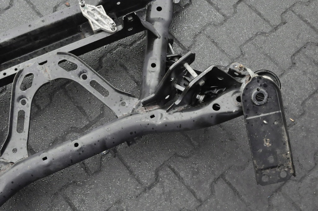 фото №11, Volvo s60 iii v60 подрамник подвеска задняя 32246521